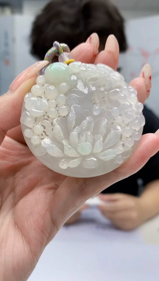 【闪购商品】定制翡翠未镶嵌4688MM-毛货挂件239