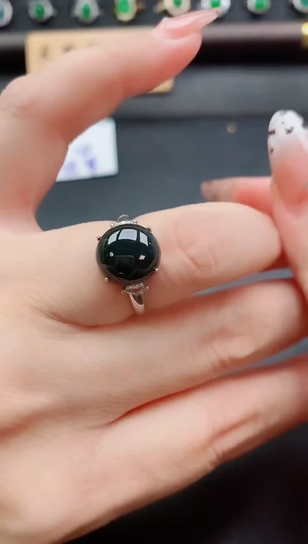 银S925镶嵌戒指翡翠1