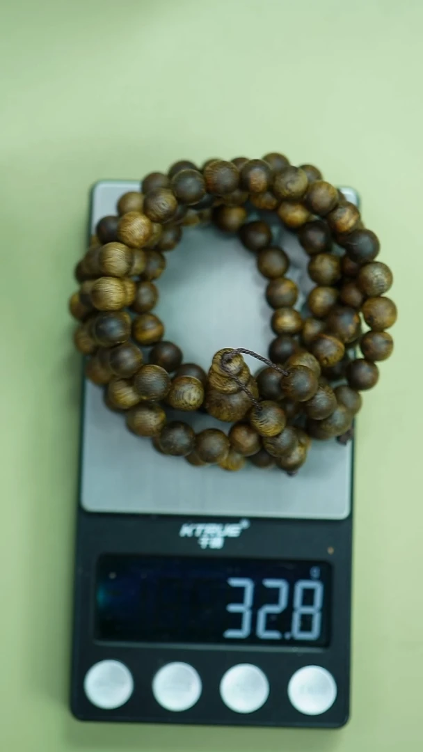 【闪购商品】沉香木手串8mm多圈圆珠32g+