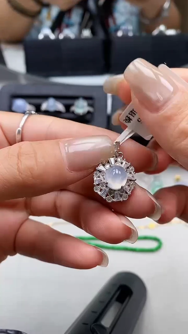 翡翠戒指银S925镶嵌4833