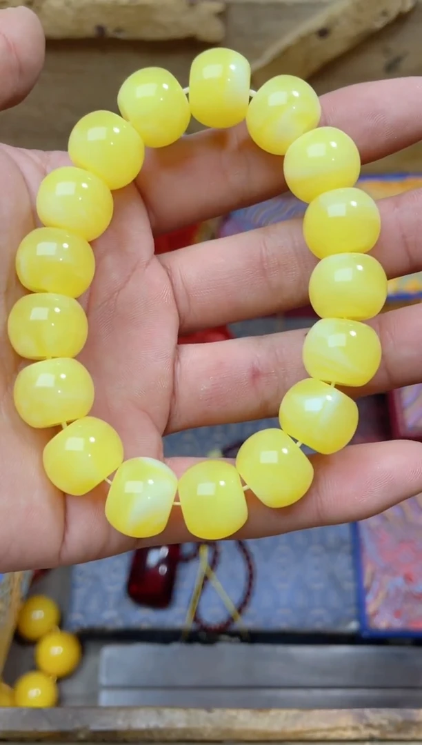 【闪购商品】蜜蜡裸石未镶嵌点击链接下单即可