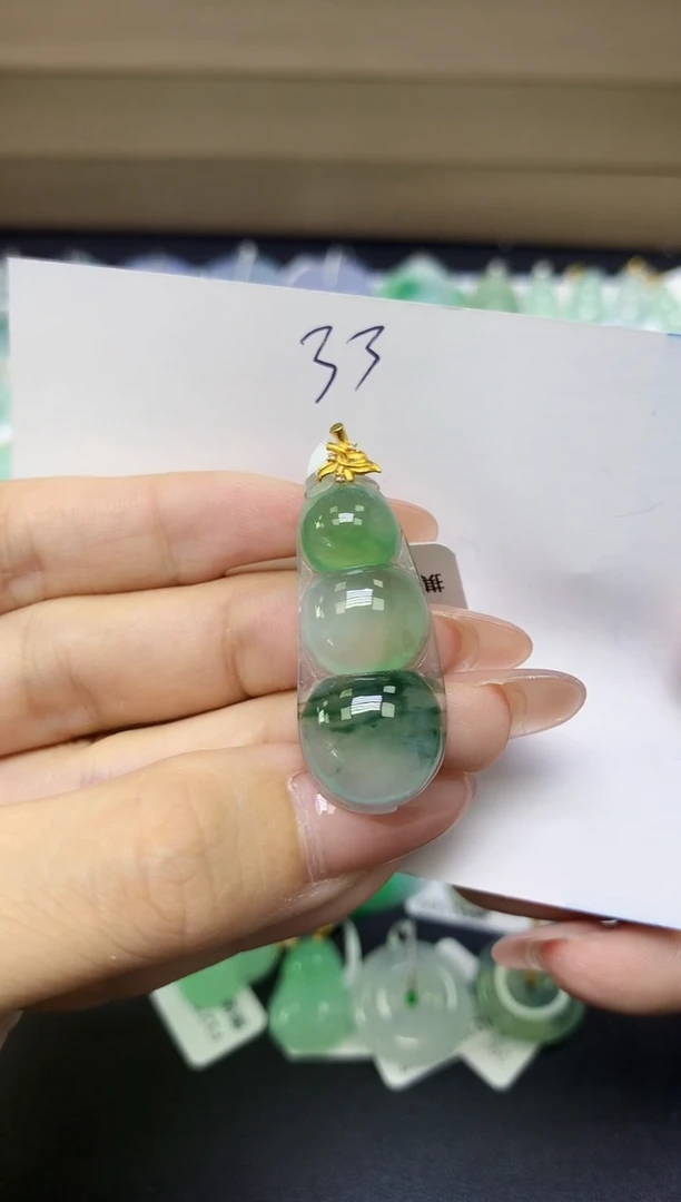 颈饰18K金镶嵌翡翠天然缅甸A货翡翠百元以上9元证书费自理