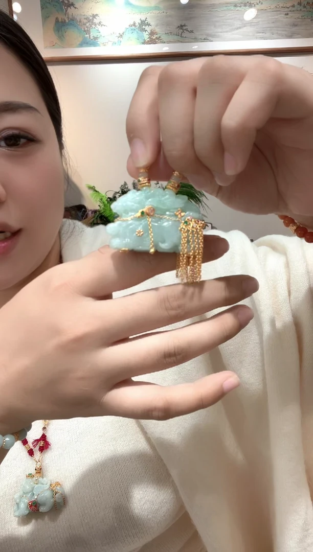 吊坠(赠链)合金翡翠国风