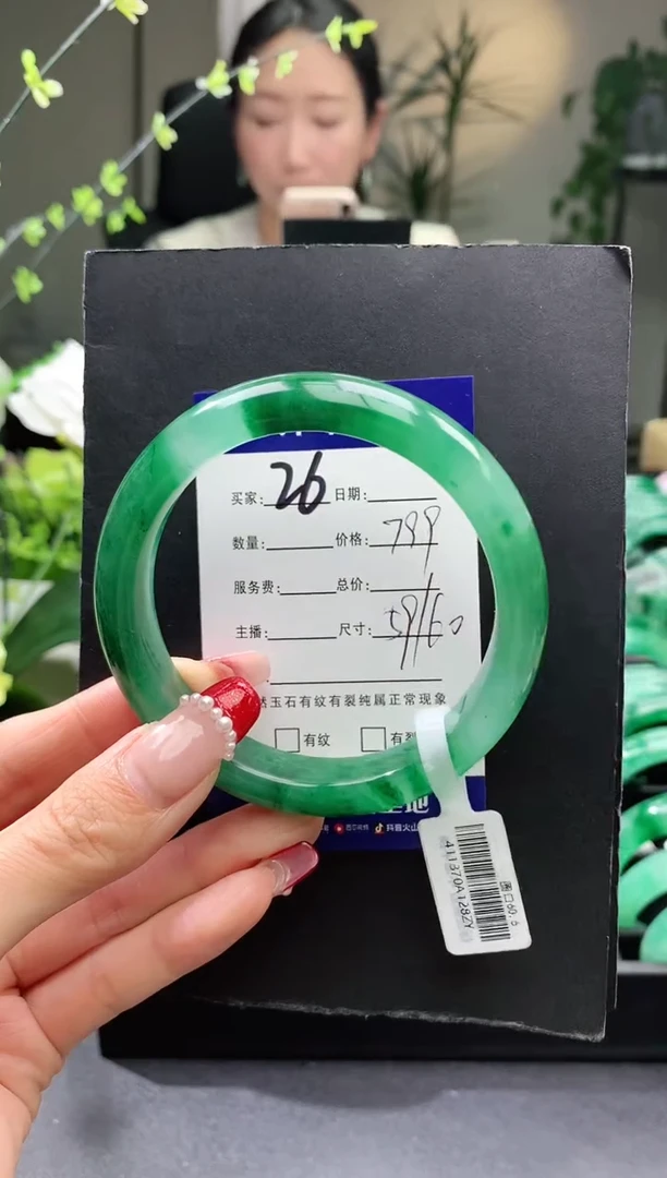 【闪购商品】石英质玉手镯未镶嵌26序号圈口55+