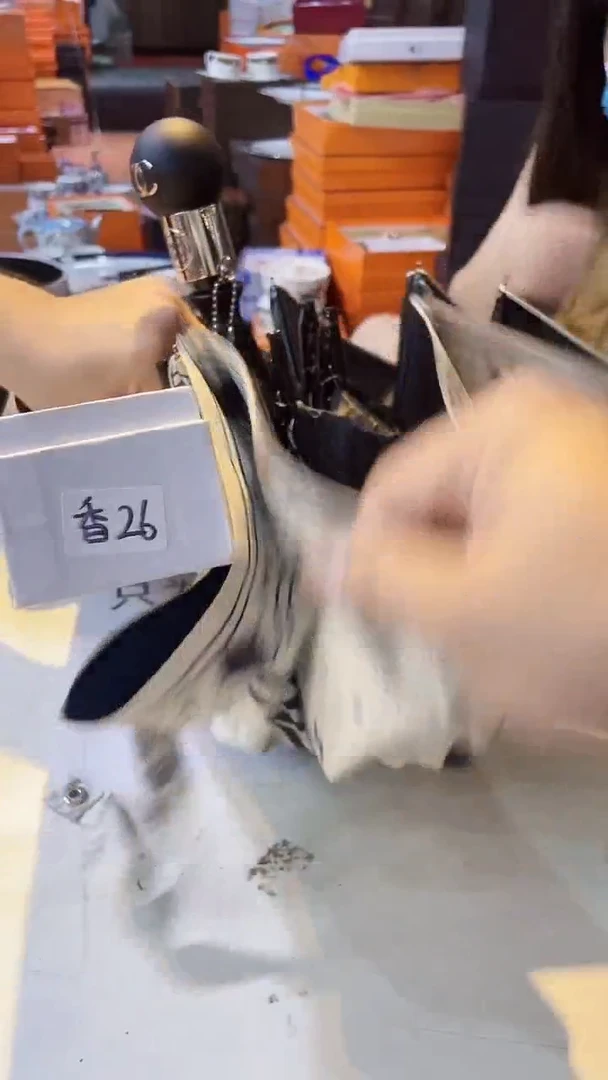 杯鸿辉家品牌瓷器，京东包邮！