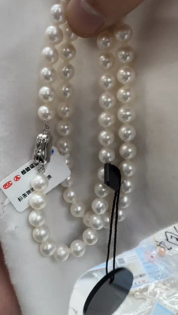 【闪购商品】淡水珍珠颈饰银S925镶嵌8-9豌豆扣无核高货