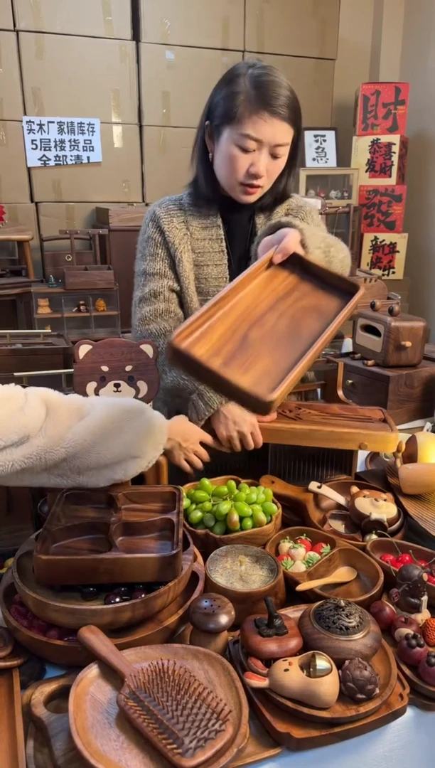 【闪购商品】南美胡桃木水果零食长方钵