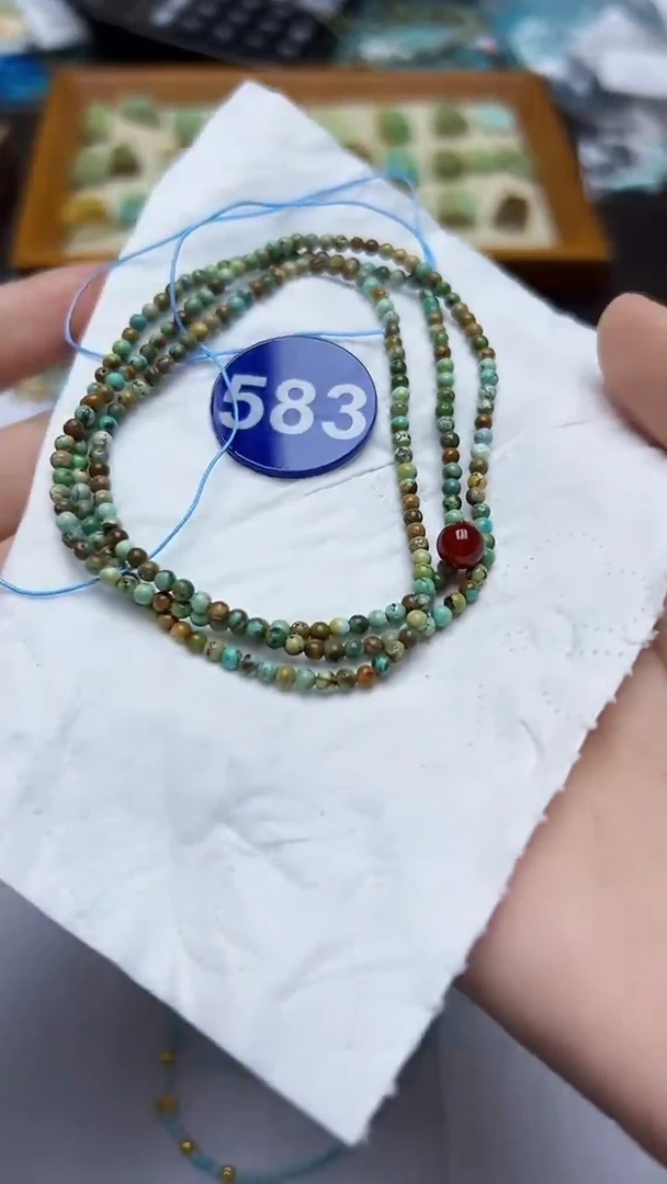 玛瑙/玉髓手串未镶嵌583