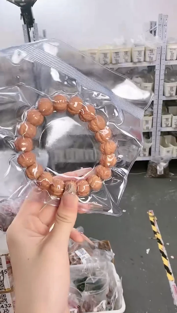 猴头核桃吊坠D-AB44075