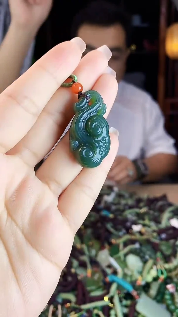 未镶嵌和田玉挂件多样性发货拍一发一