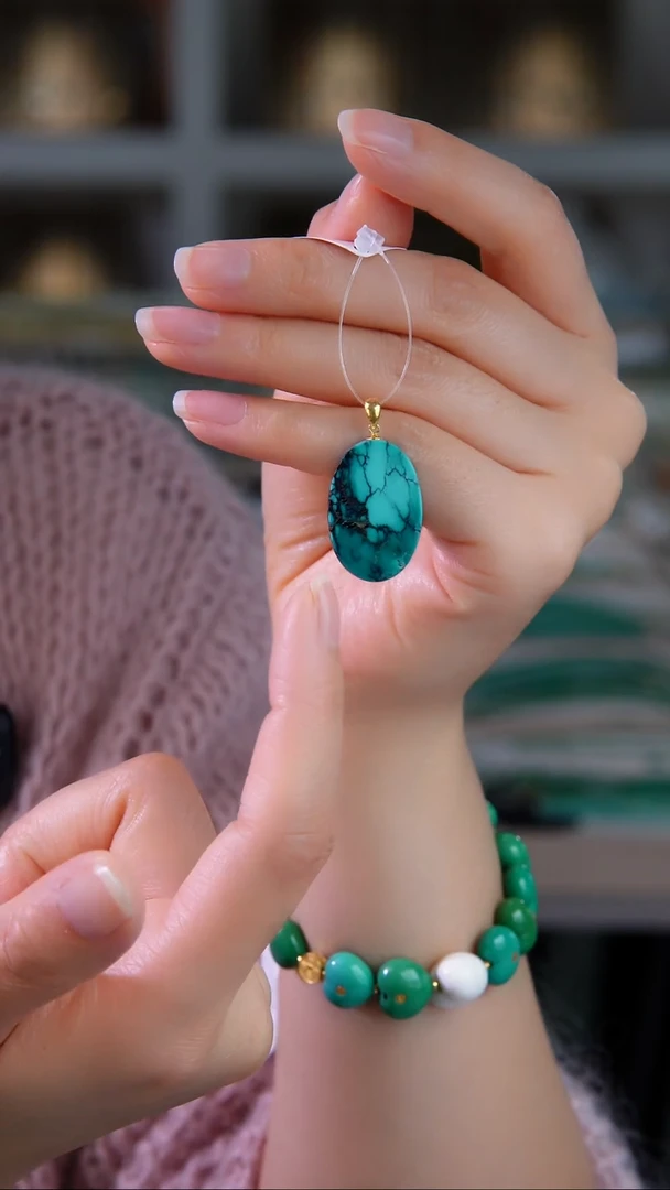 18K金镶嵌绿松石吊坠(不含链)1