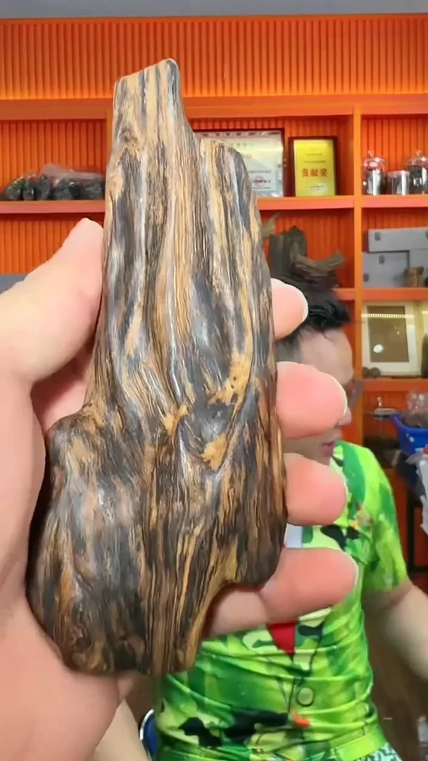 沉香手把件301号包头多样性发一