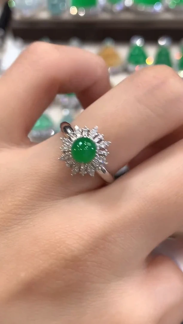 18K金镶嵌戒指翡翠q60