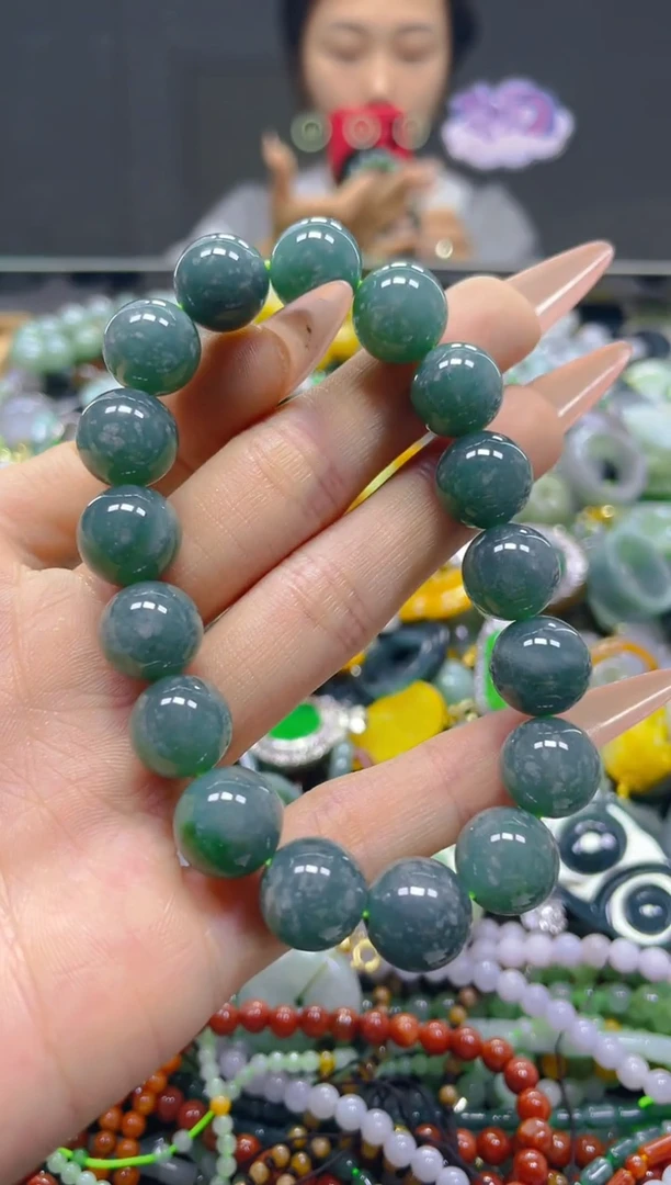 颈饰未镶嵌翡翠11MM