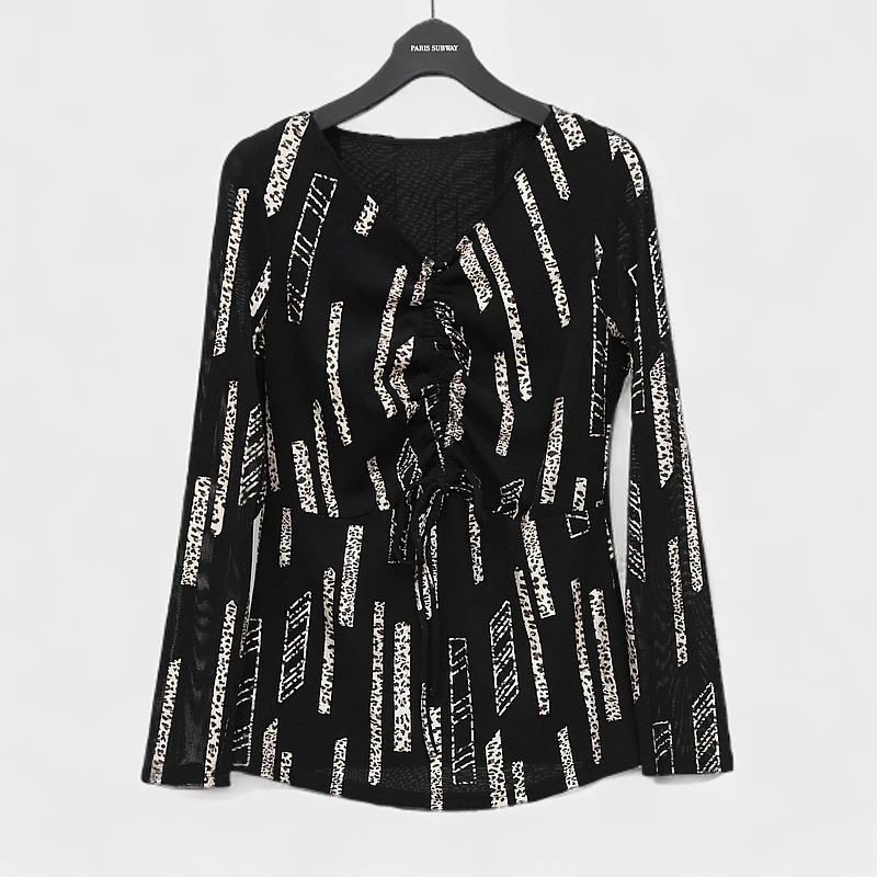 111421018气质长袖针织短款时尚女士黑色印花T恤