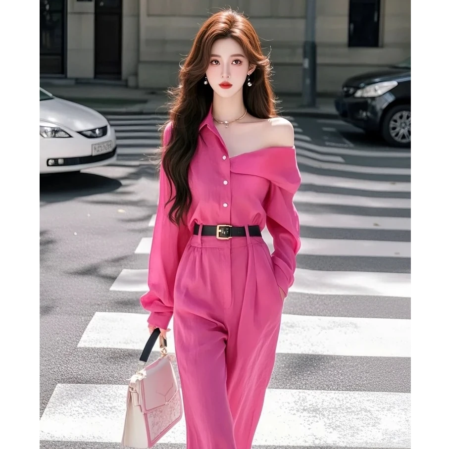 玫红色连体裤2025新款春装气质名媛高级减龄气质一体式独特连衣裤