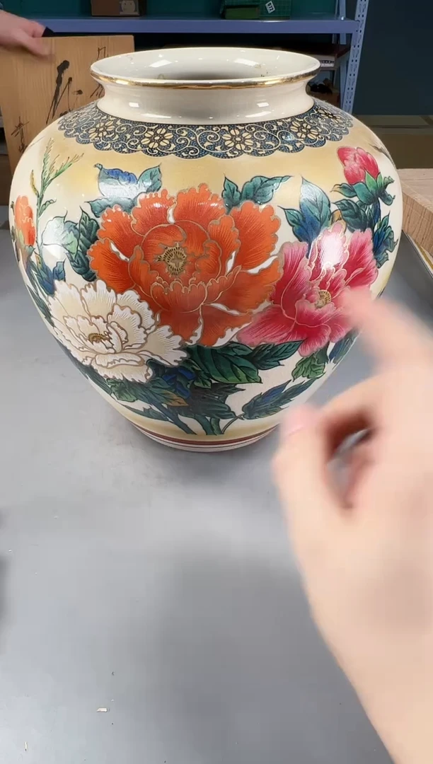 瓷片爱****?291中古产品，默认微瑕，谨慎参拍