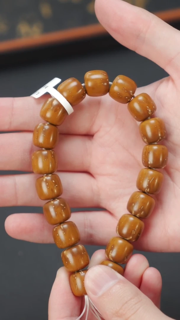 紫金鼠手串实心老型12+   10577