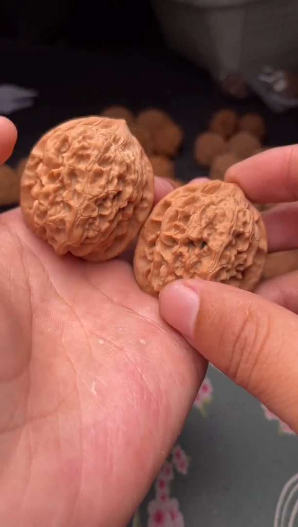 把件文玩核桃a92  牡丹  41尺