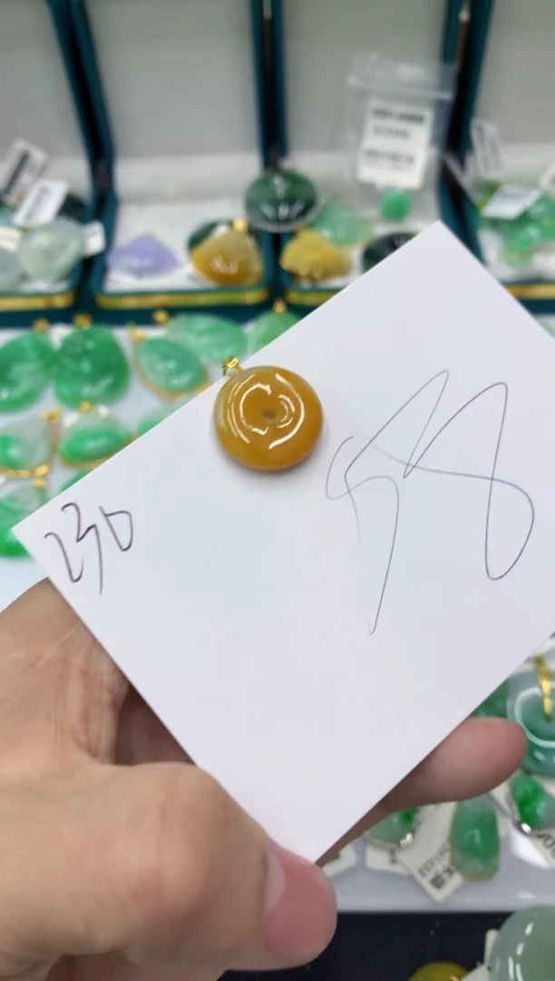 【闪购商品】翡翠颈饰18K金镶嵌1111111111