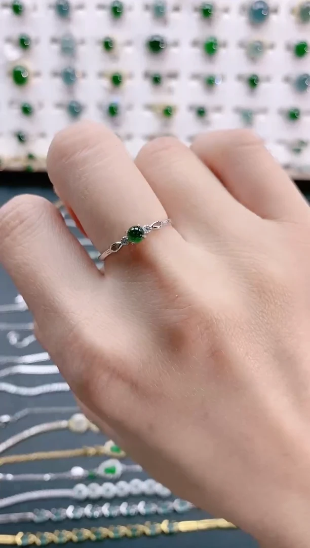 【闪购商品】翡翠戒指银S925镶嵌天然翡翠