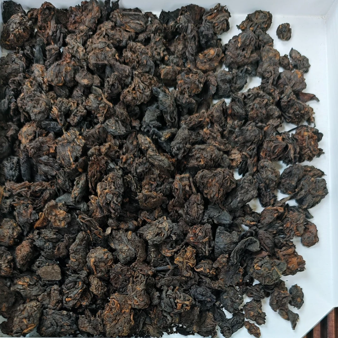 2015年 班盆老茶头 大树春茶 熟茶散料 10月11日 【022】