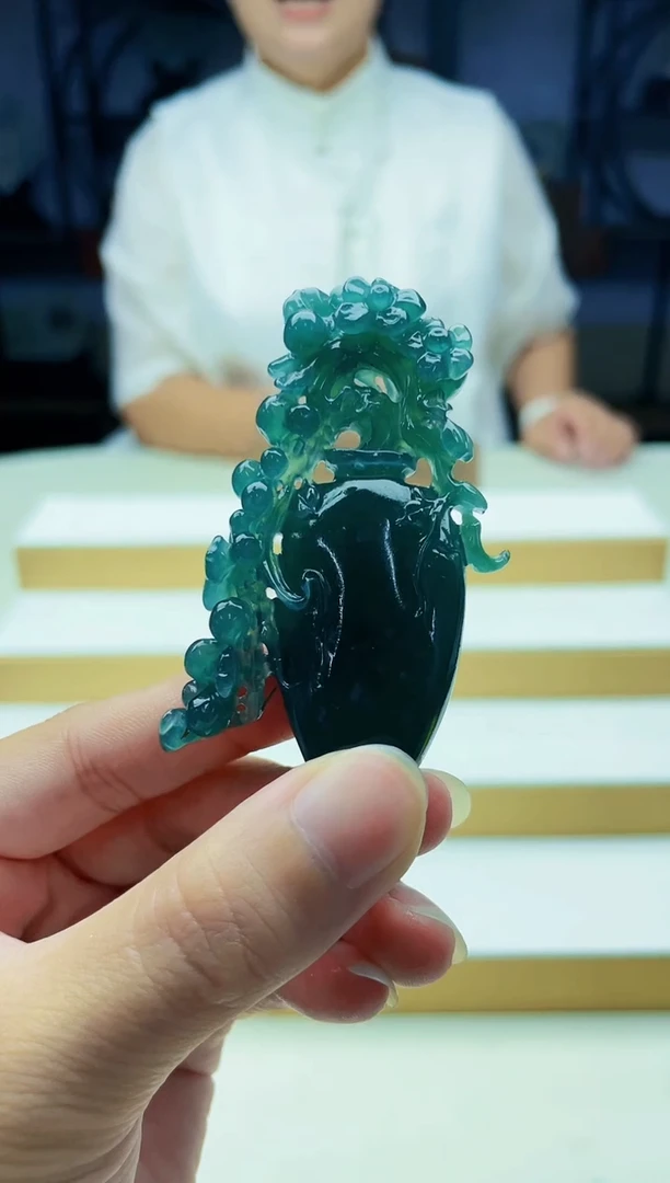 未镶嵌定制翡翠毛货09150267