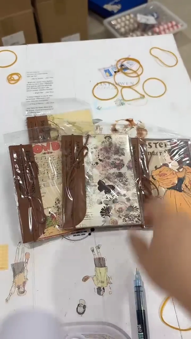 24-60 素材本  4本