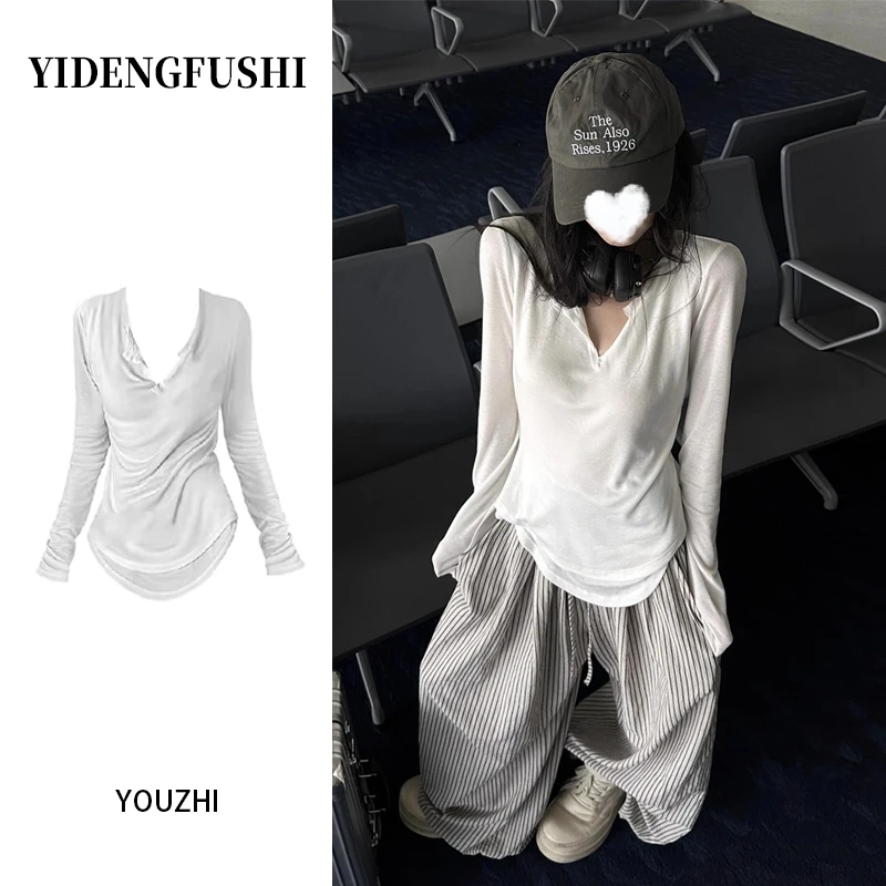 韩系白色V领长袖t恤女早秋新款独特显瘦设计感镂空露背辣妹上衣潮