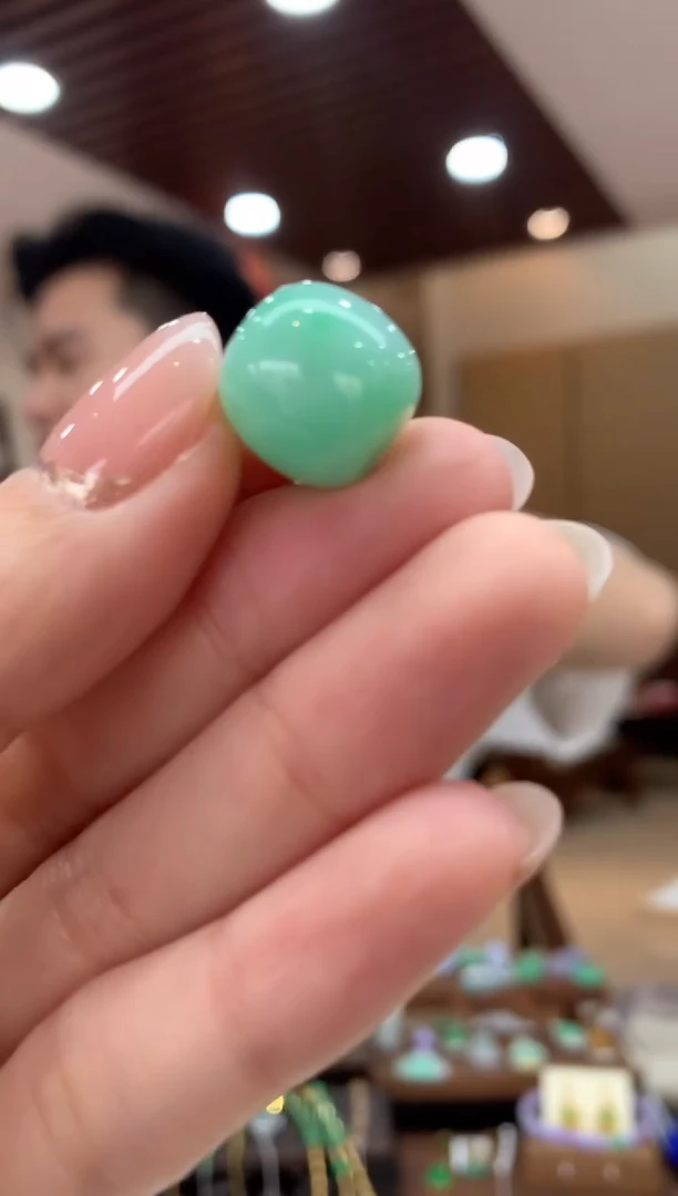 吊坠(不含链)未镶嵌翡翠路路通