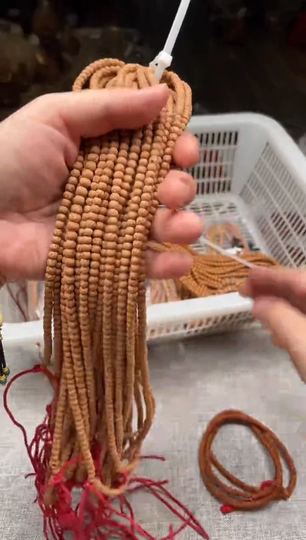 【闪购商品】柏香籽/百香籽吊坠百香金豆长串5mm左右