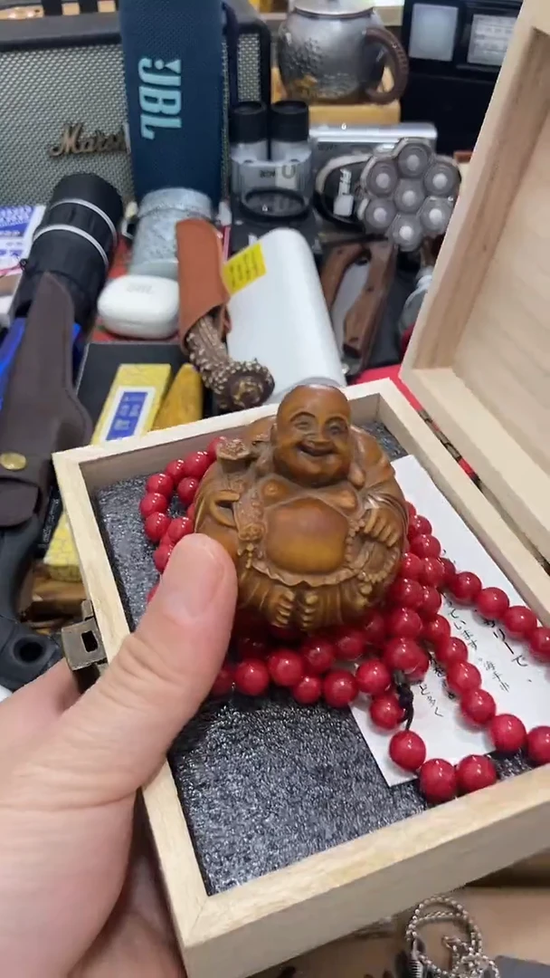 瓷片闪购商品 如图所示