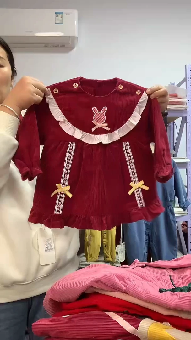 纯棉灯芯绒酒红雪兔公主100码