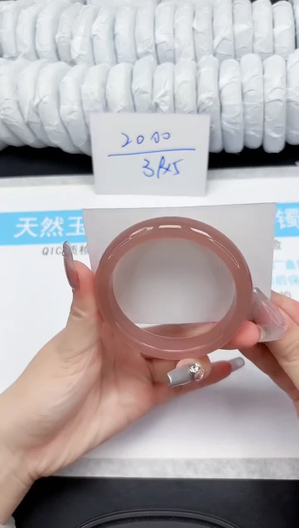 【闪购商品】石英质玉手镯未镶嵌24-58