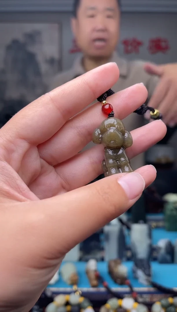 未镶嵌和田玉挂件1