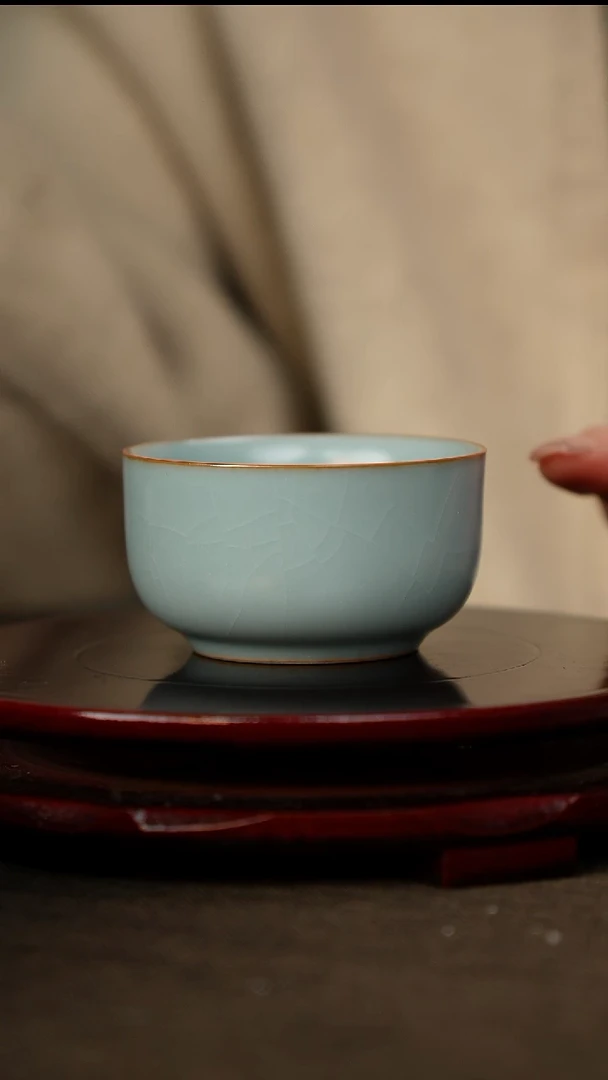 微微瑕 元宝杯 无底款