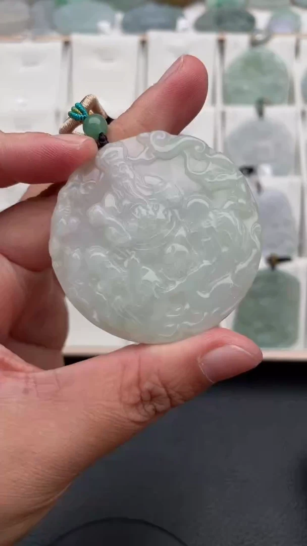 颈饰未镶嵌翡翠天然缅甸翡翠A货269