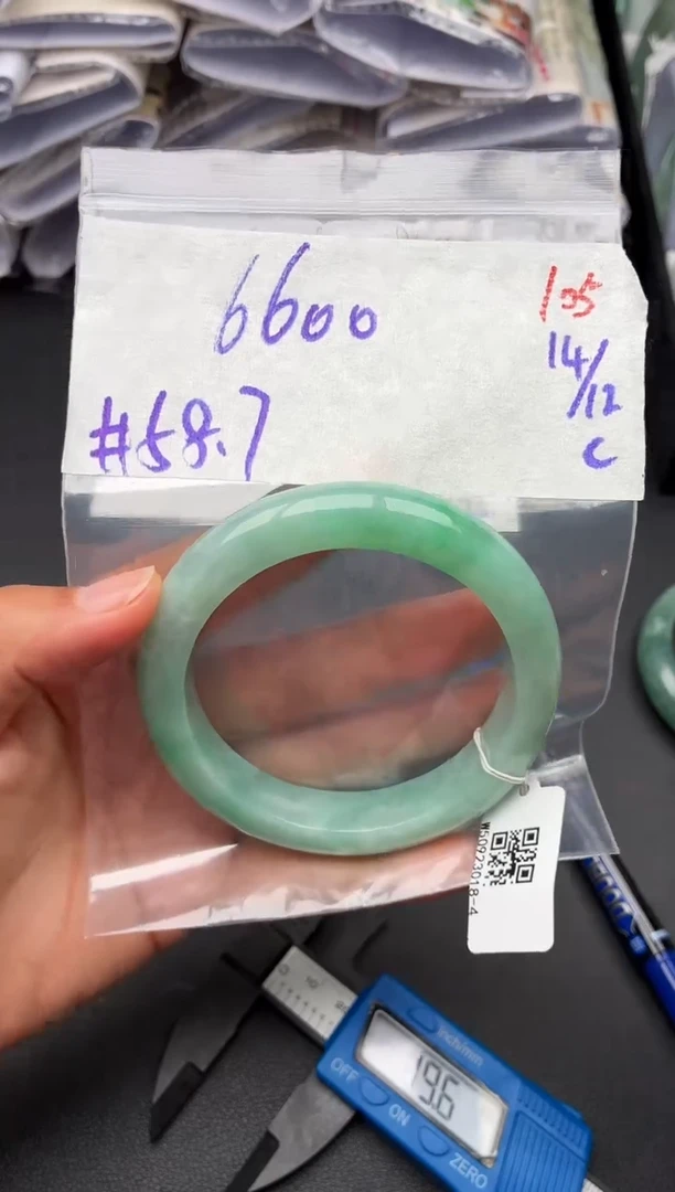 未镶嵌定制翡翠毛货需精细抛光多样性发1件105