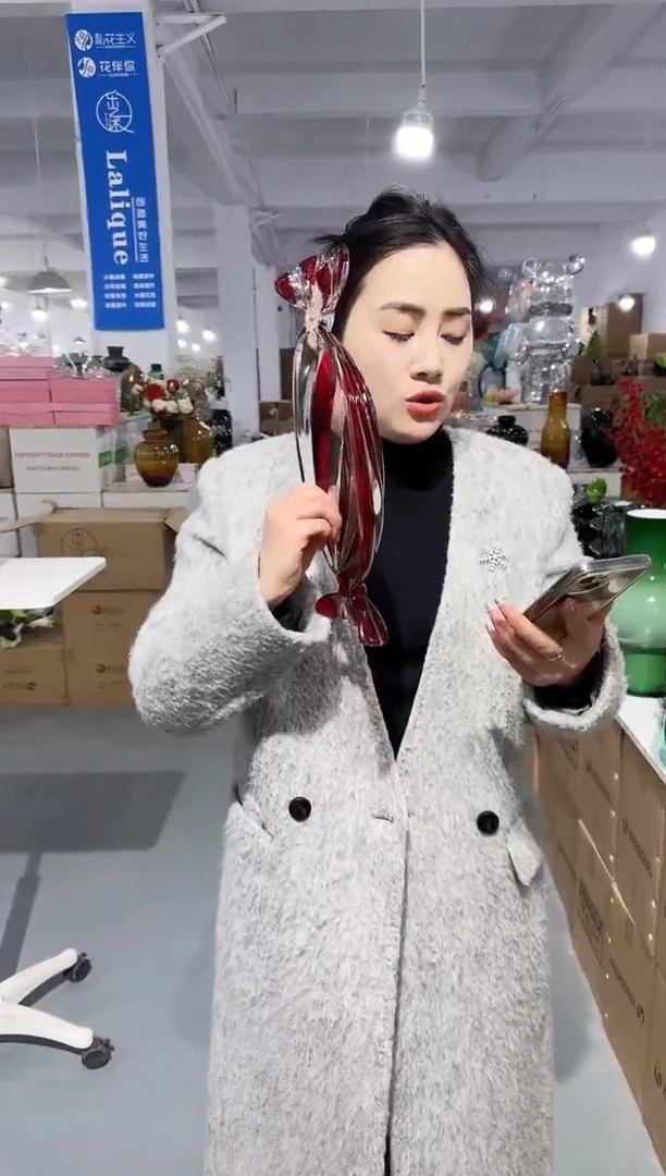 【闪购商品】玻璃安琪花瓶微瑕-HLBM