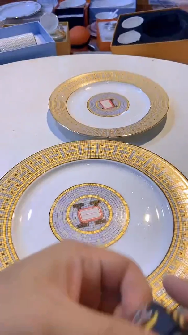 杯鸿辉家品牌瓷器，京东包邮！