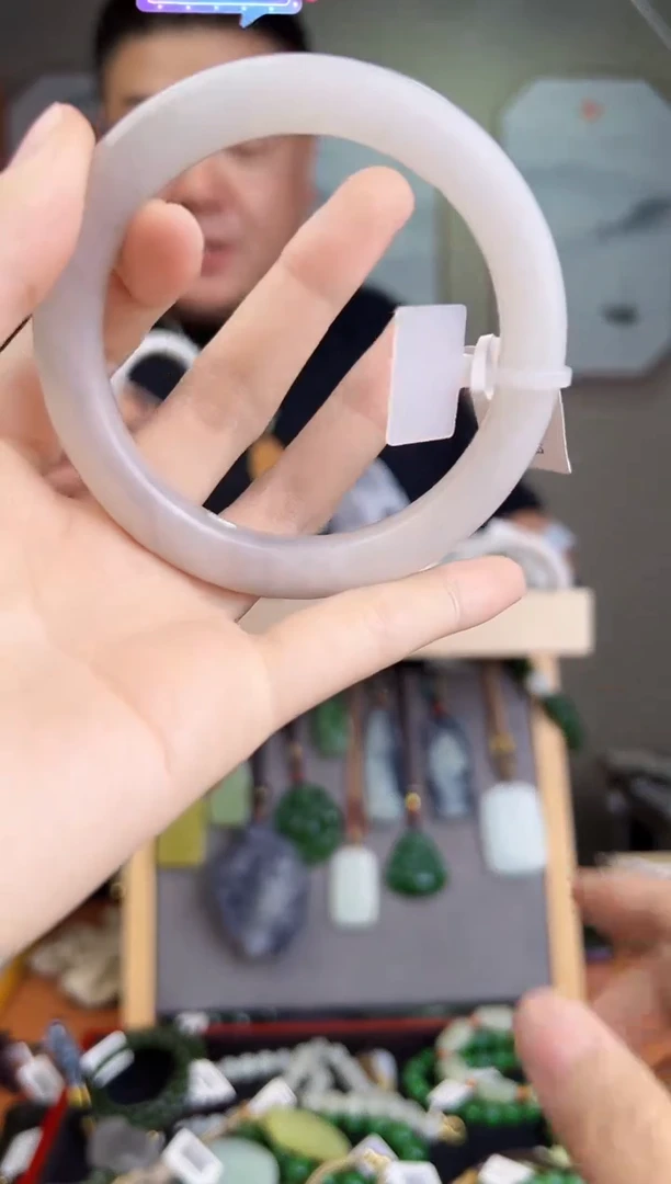 未镶嵌手镯和田玉一物一证 拍一单发一个59