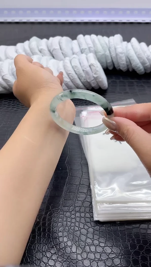 手镯所见即所得拍啥发啥163