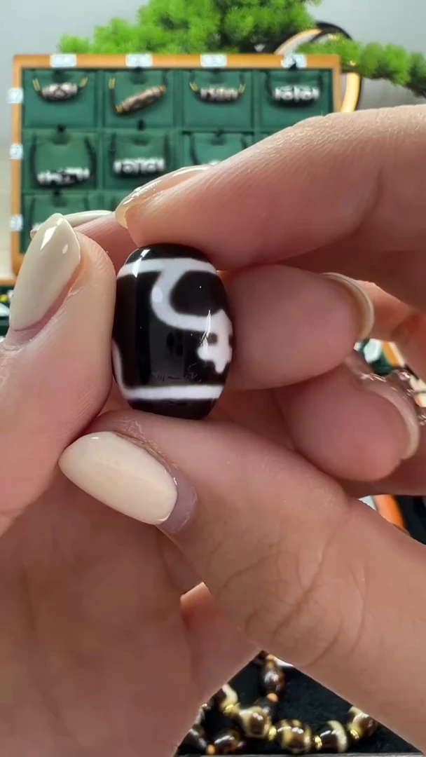 玛瑙/玉髓（覆膜）颈饰未镶嵌26(微瑕随机发货）