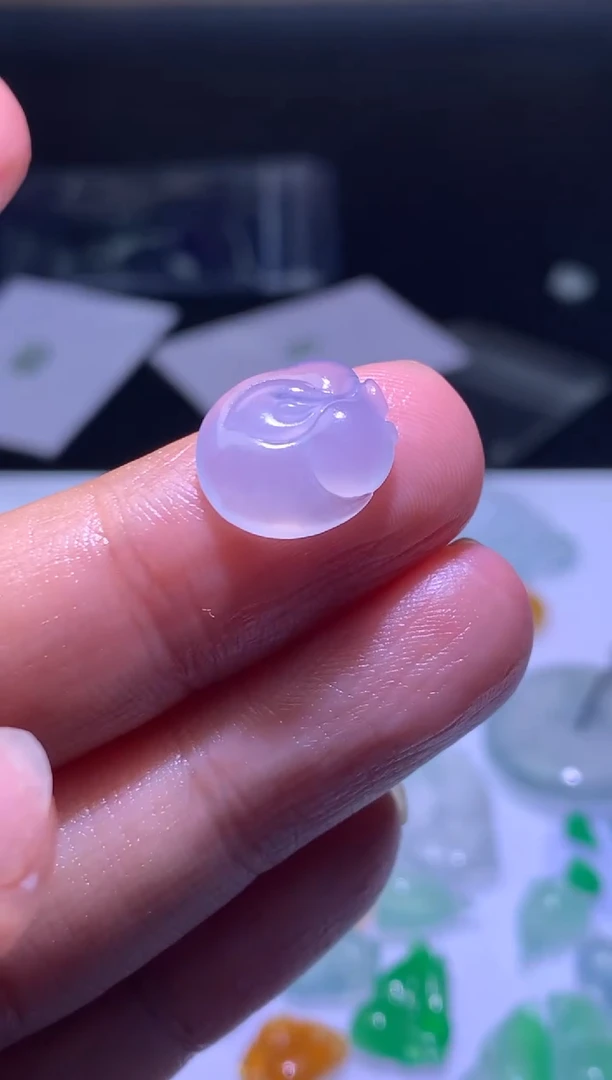 未镶嵌定制翡翠毛货