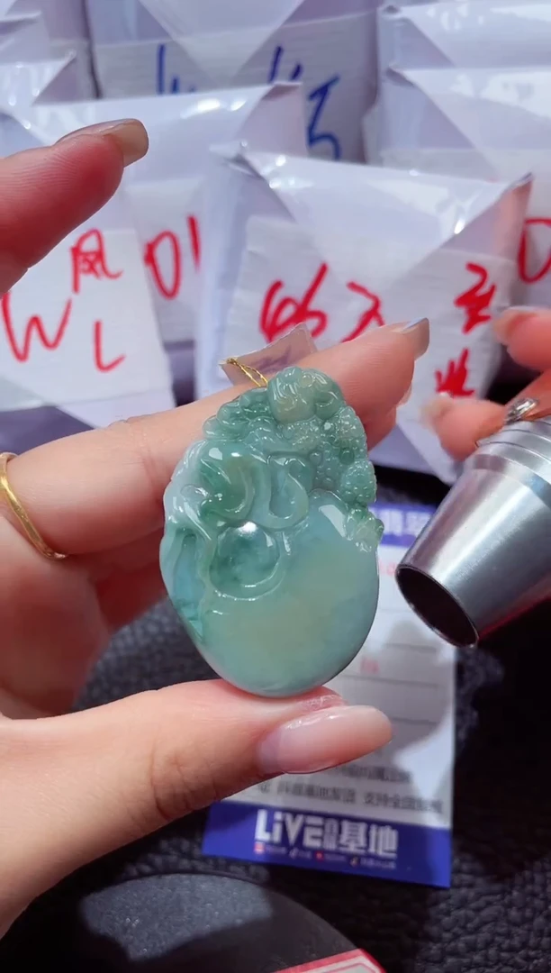 颈饰未镶嵌翡翠88