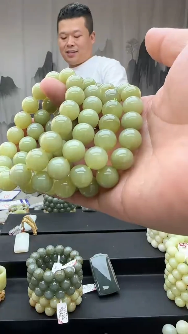 和田玉未镶嵌颈饰多样性发货拍一发一卡12/67