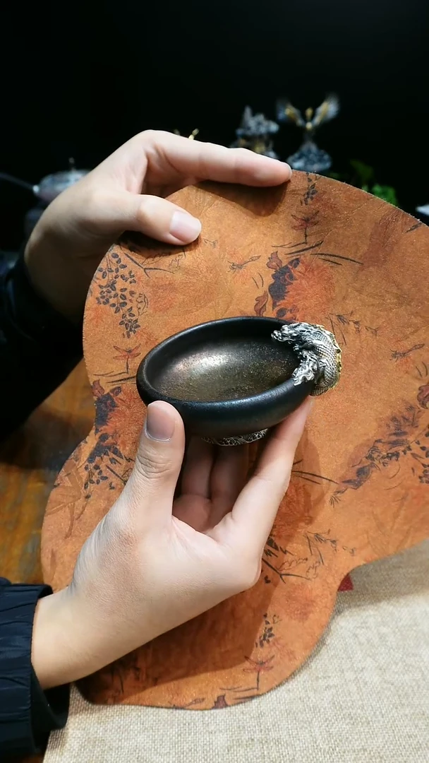 【闪购商品】茶盏欲山行 貔貅主人杯