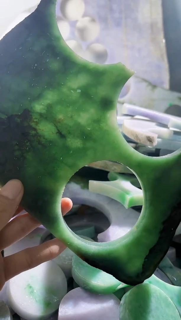 翡翠裸石缅甸翡翠A货陈7071