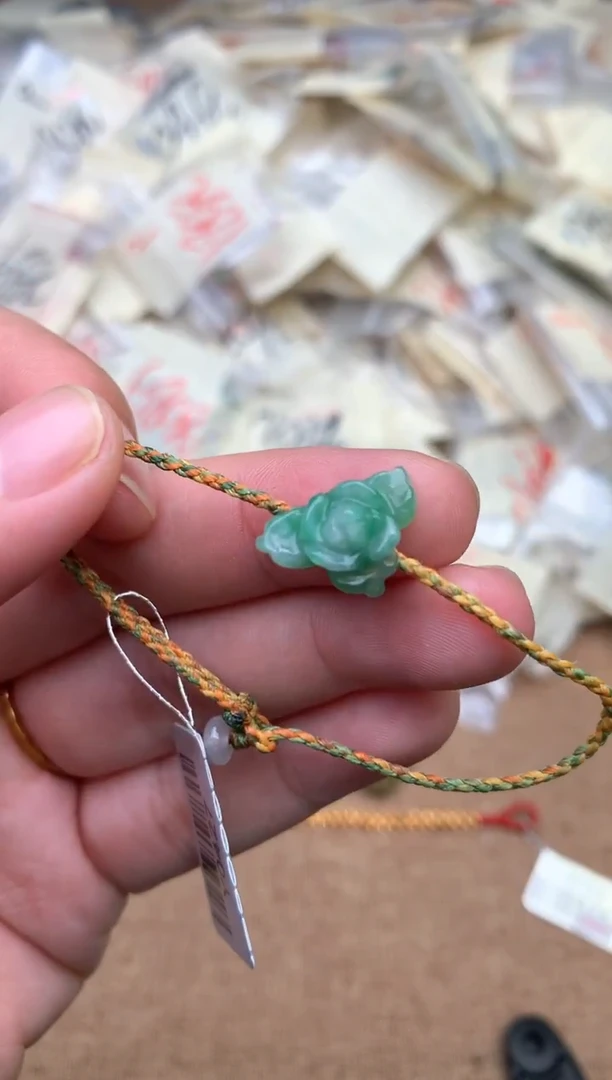 未镶嵌挂件翡翠一