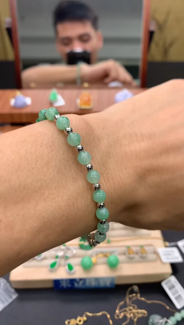 未镶嵌手串翡翠手串